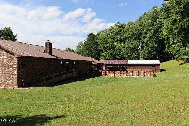 1528 Irondale Road, Big Stone Gap, VA 24219