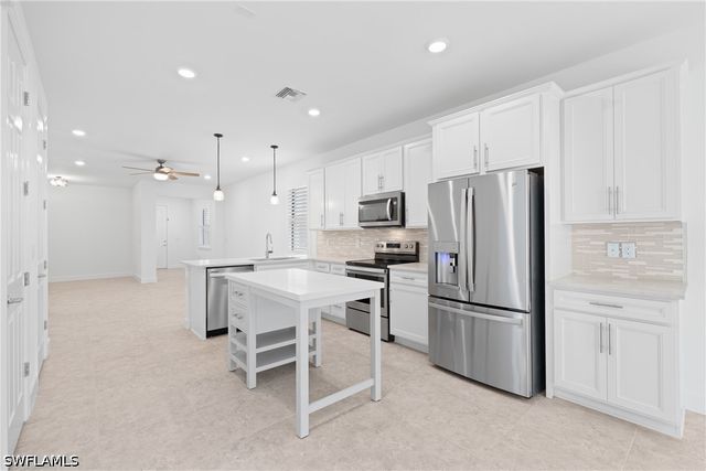 9041 Bramley TER, Fort Myers, FL 33967