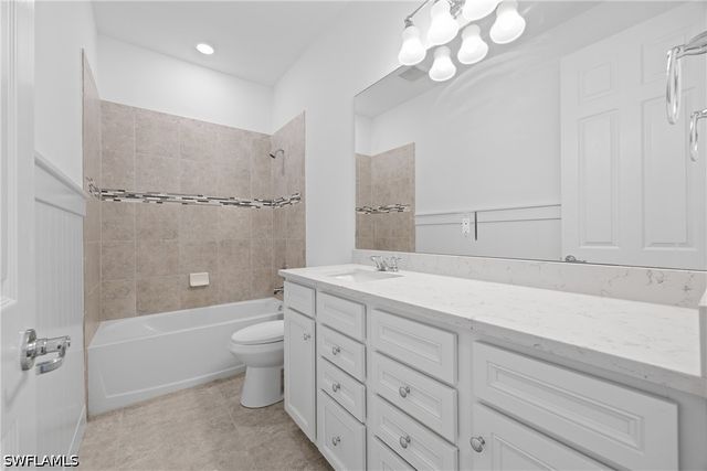 9041 Bramley TER, Fort Myers, FL 33967