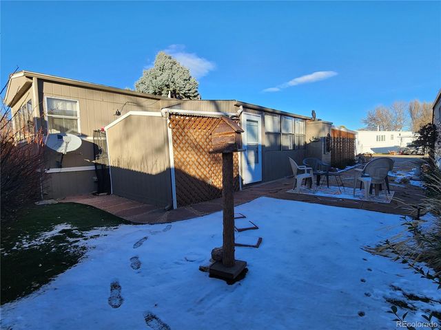 729 W 17th Avenue W, Longmont, CO 80501