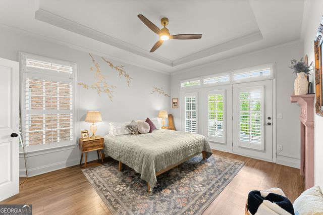 812 Creek View Lane, Roswell, GA 30075