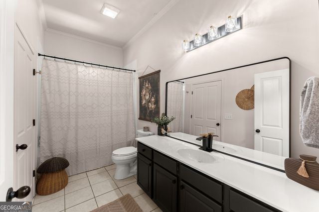812 Creek View Lane, Roswell, GA 30075