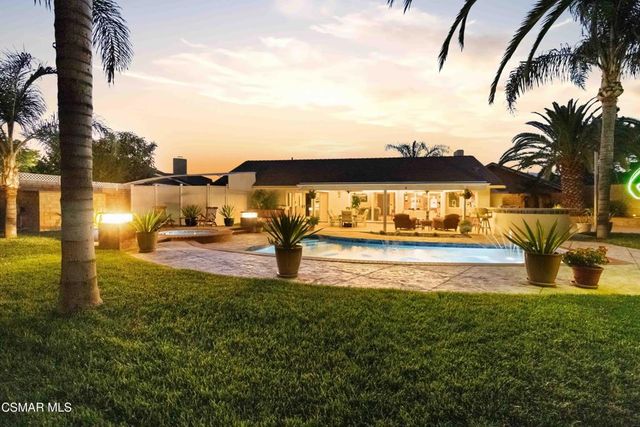 2624 Sasha Court, Simi Valley, CA 93063