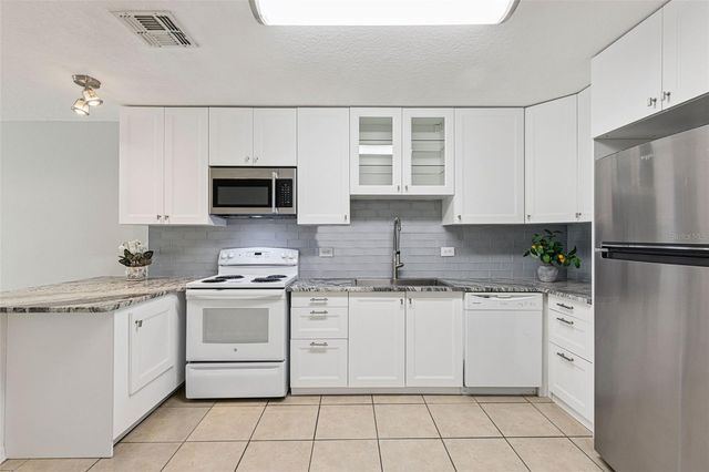 238 RIDGECREST LOOP, Minneola, FL 34715