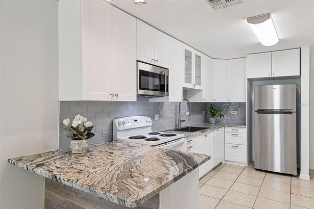 238 RIDGECREST LOOP, Minneola, FL 34715