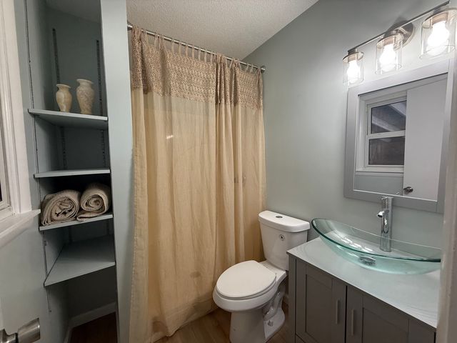 1350 Sebring Way, Carbondale, IL 62901