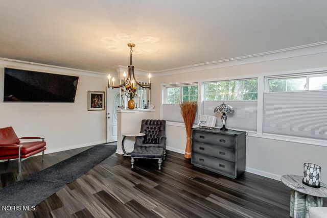 4805 Paisley Road, Toledo, OH 43615