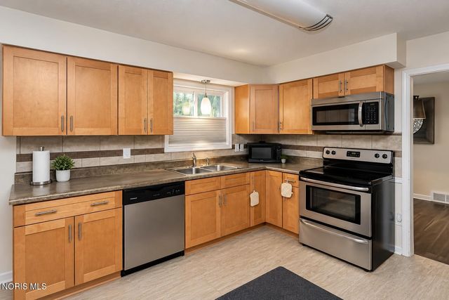 4805 Paisley Road, Toledo, OH 43615