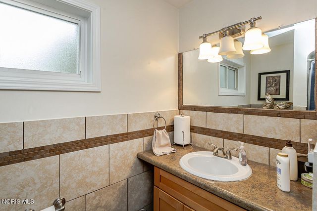 4805 Paisley Road, Toledo, OH 43615