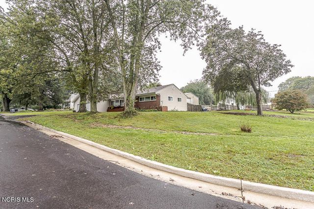4805 Paisley Road, Toledo, OH 43615