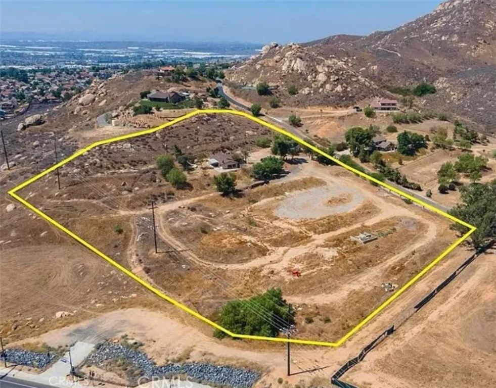11455 Pigeon Pass, Moreno Valley, CA 92557