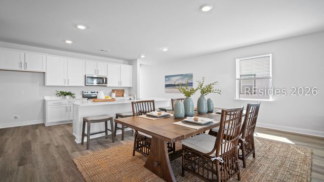 743 Sanctum St, Ridgeland, SC 29936