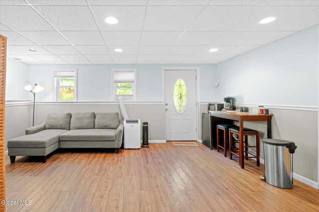 11 Greybirch Trail, Ballston Spa, NY 12020