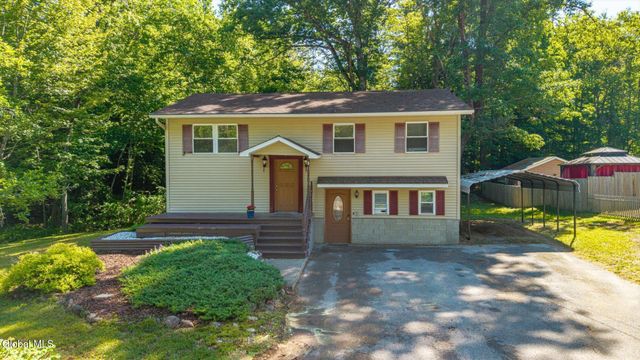 11 Greybirch Trail, Ballston Spa, NY 12020