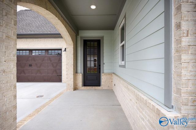 6423 Lenox Hill Way, Huntsville, AL 35806