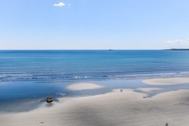 300 Lynn Shore Dr 903, Lynn, MA 01902