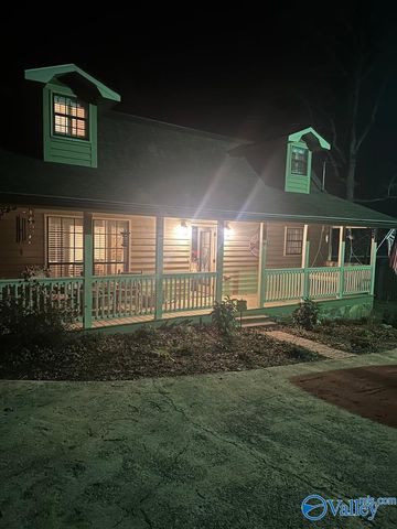 414 County Road 635, Mentone, AL 35984