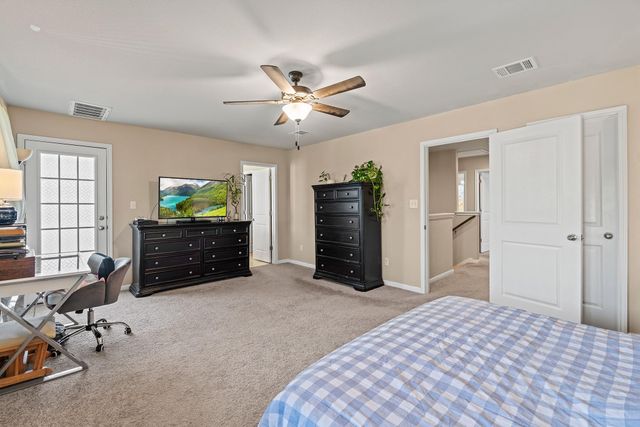 212 Timber Brook DR, Hutto, TX 78634