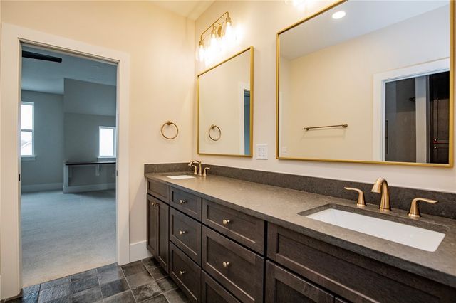 3620 Bearpaw, Bentonville, AR 72712