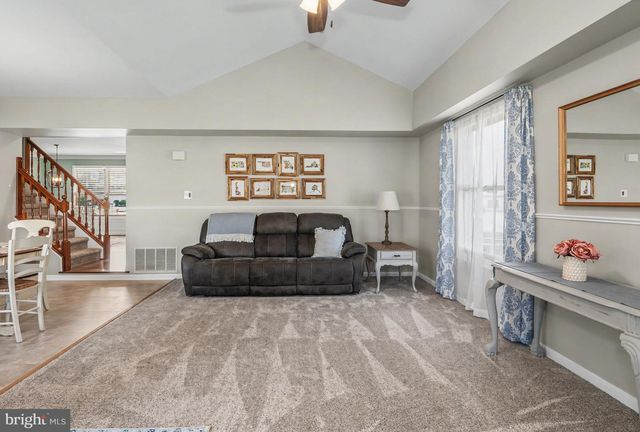 119 MARY DR, Newark, DE 19702