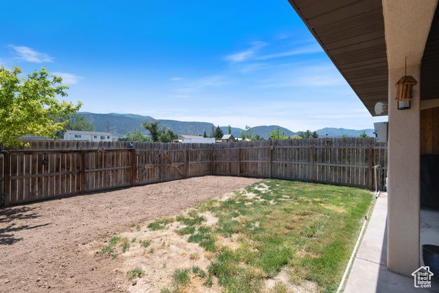 3712 N 250 E, Enoch, UT 84721