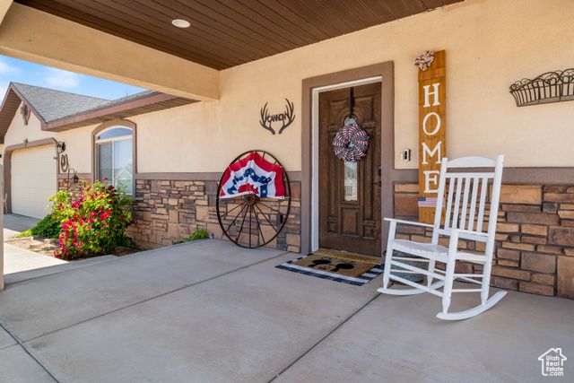 3712 N 250 E, Enoch, UT 84721