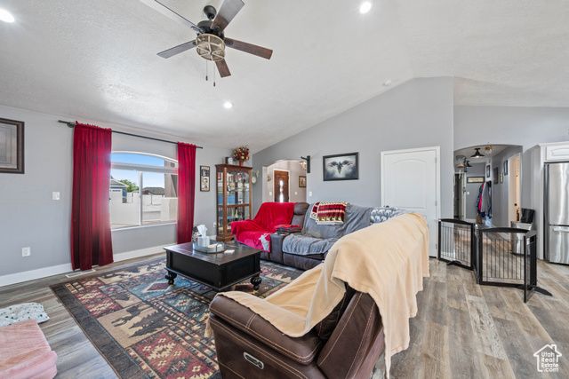 3712 N 250 E, Enoch, UT 84721