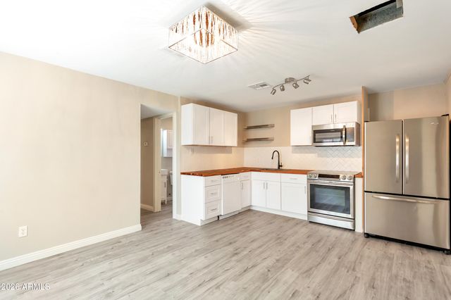 1716 W HADLEY Street, Phoenix, AZ 85007