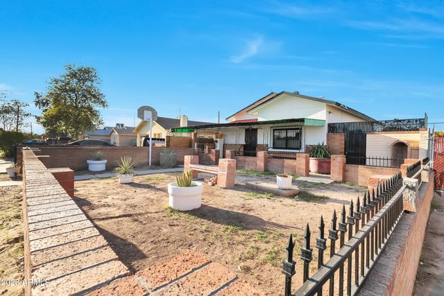 1716 W HADLEY Street, Phoenix, AZ 85007