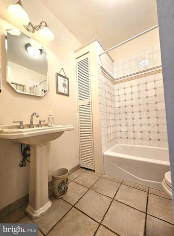 26 LINCOLN AVE, Princeton, NJ 08540