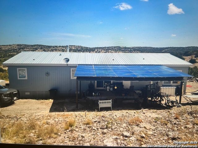 7687 county road 450, Rocksprings, TX 78880