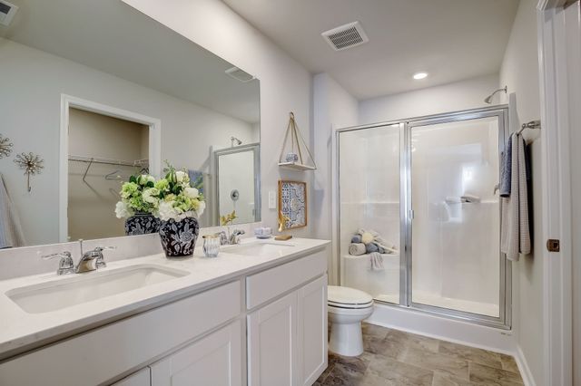 2273 Harlequin Point, Lebanon, TN 37090