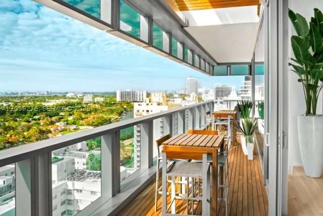 2901 Collins Ave 1602, Miami Beach, FL 33140