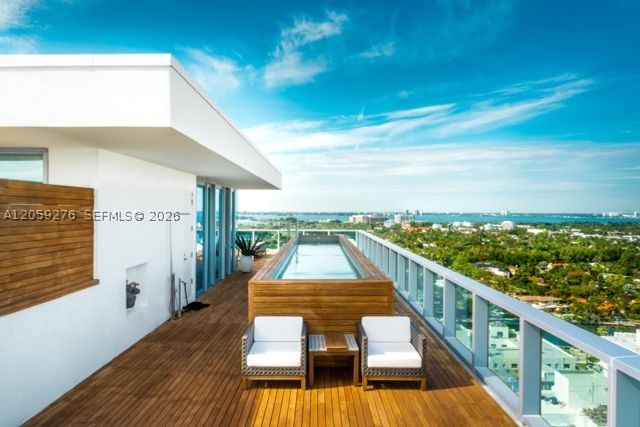 2901 Collins Ave 1602, Miami Beach, FL 33140
