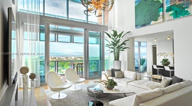 2901 Collins Ave 1602, Miami Beach, FL 33140