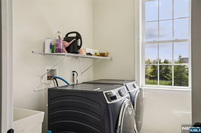 281 Crescent Avenue, Mahwah, NJ 07430