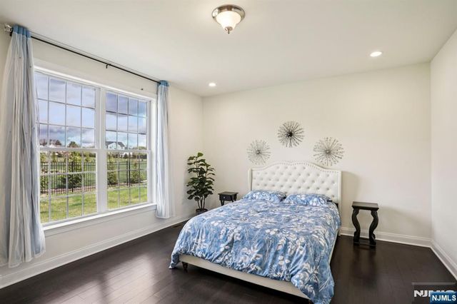 281 Crescent Avenue, Mahwah, NJ 07430