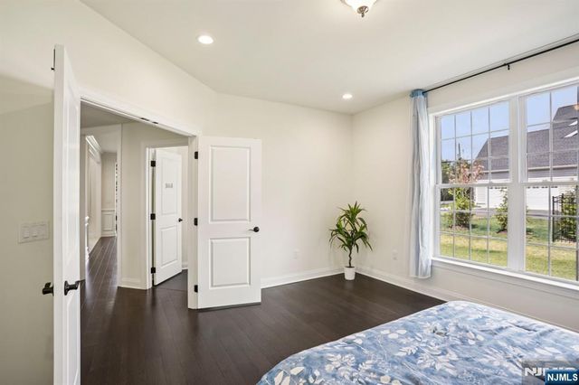 281 Crescent Avenue, Mahwah, NJ 07430