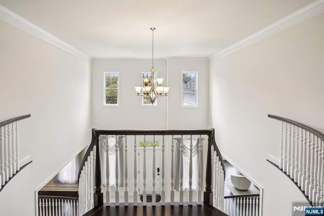 281 Crescent Avenue, Mahwah, NJ 07430