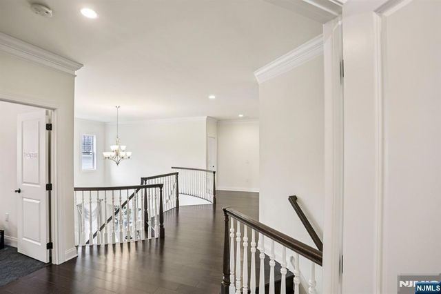 281 Crescent Avenue, Mahwah, NJ 07430