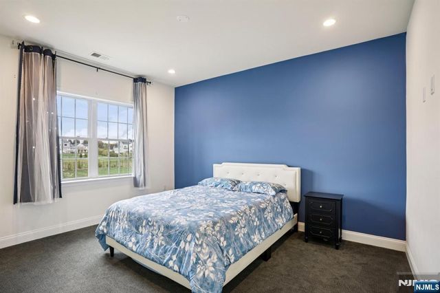 281 Crescent Avenue, Mahwah, NJ 07430