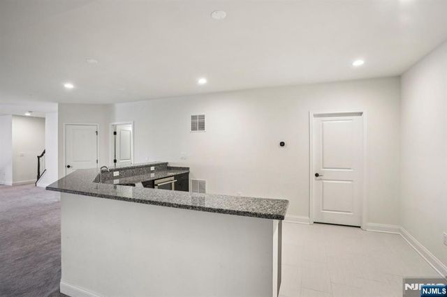 281 Crescent Avenue, Mahwah, NJ 07430