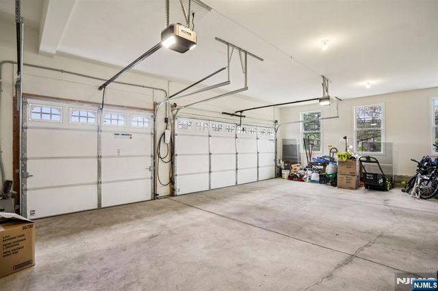 281 Crescent Avenue, Mahwah, NJ 07430