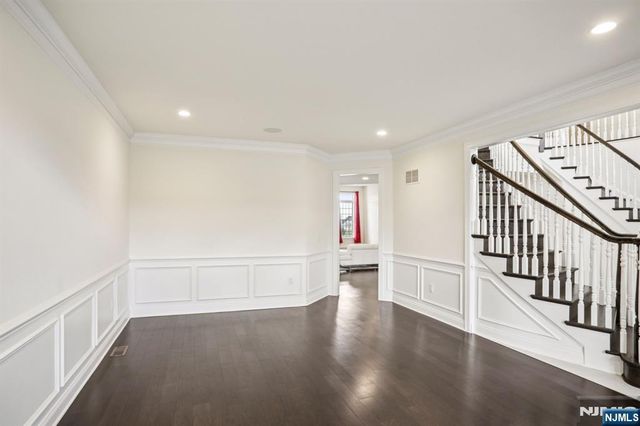 281 Crescent Avenue, Mahwah, NJ 07430