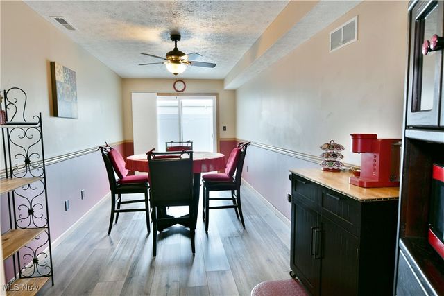 3394 Ivy Hill Circle E, Cortland, OH 44410