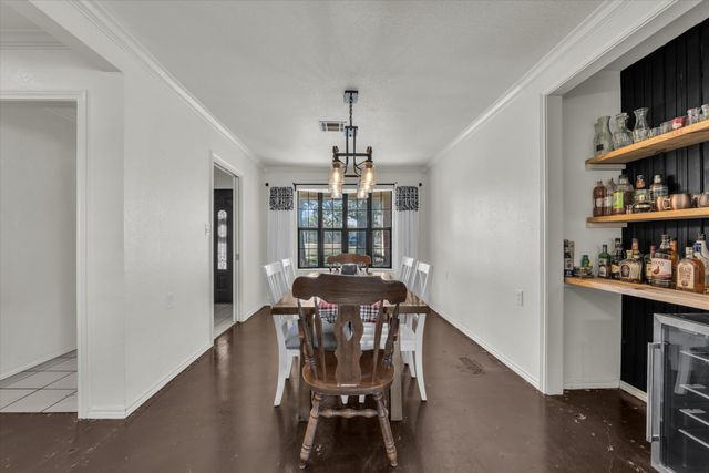 7633 S 3rd St Road, Waco, TX 76706