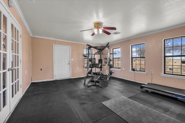 7633 S 3rd St Road, Waco, TX 76706