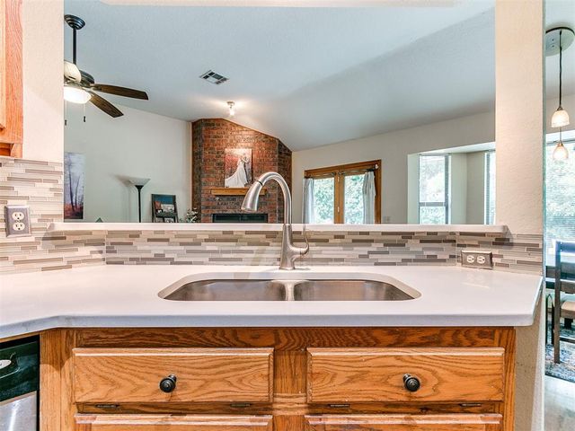 7117 NW 102nd Street, Oklahoma City, OK 73162