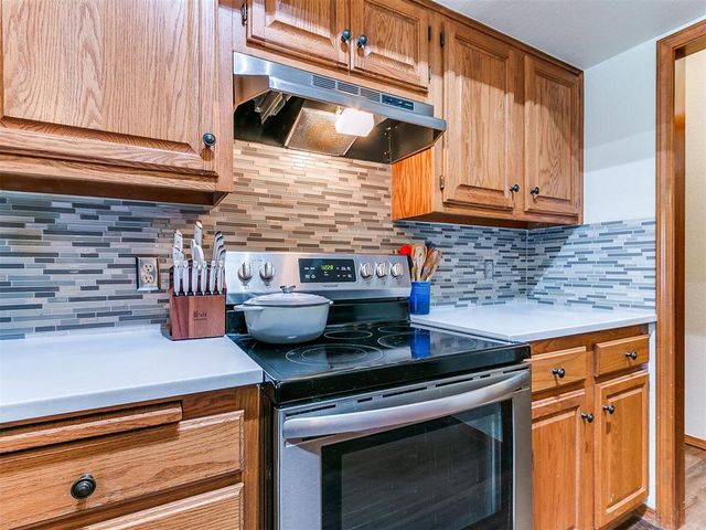 7117 NW 102nd Street, Oklahoma City, OK 73162