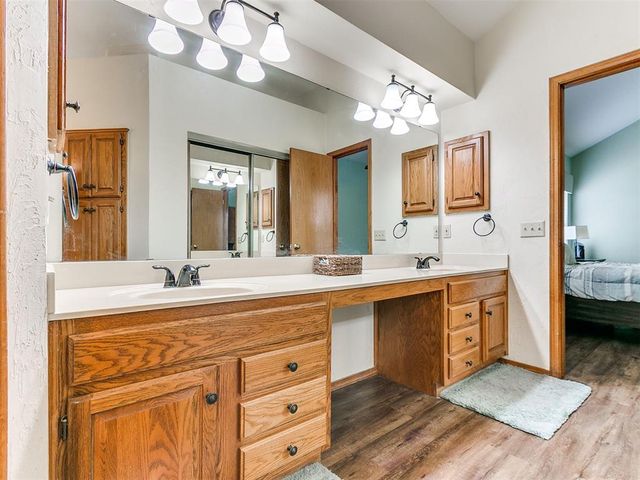 7117 NW 102nd Street, Oklahoma City, OK 73162